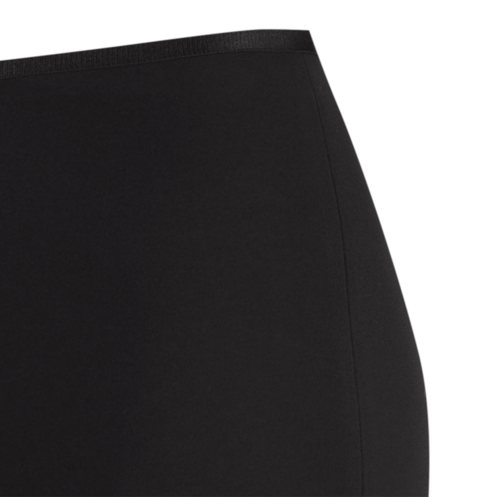 Straight Leg Viscose Pant in Black