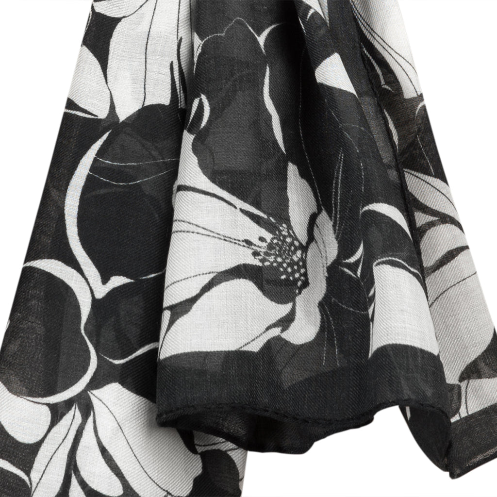 Cashmere & Modal Scarf in Valencia Black