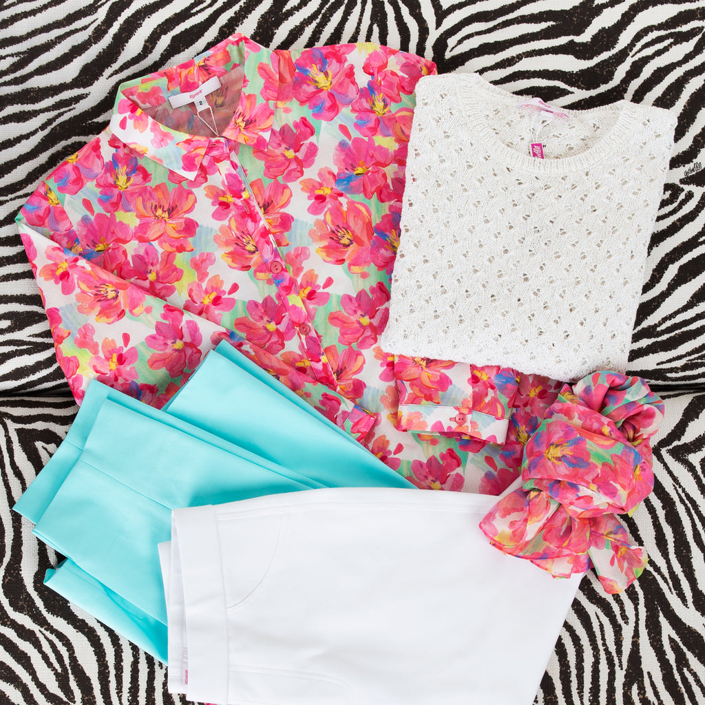 Yoke Relaxed Tee in Pink Peonies